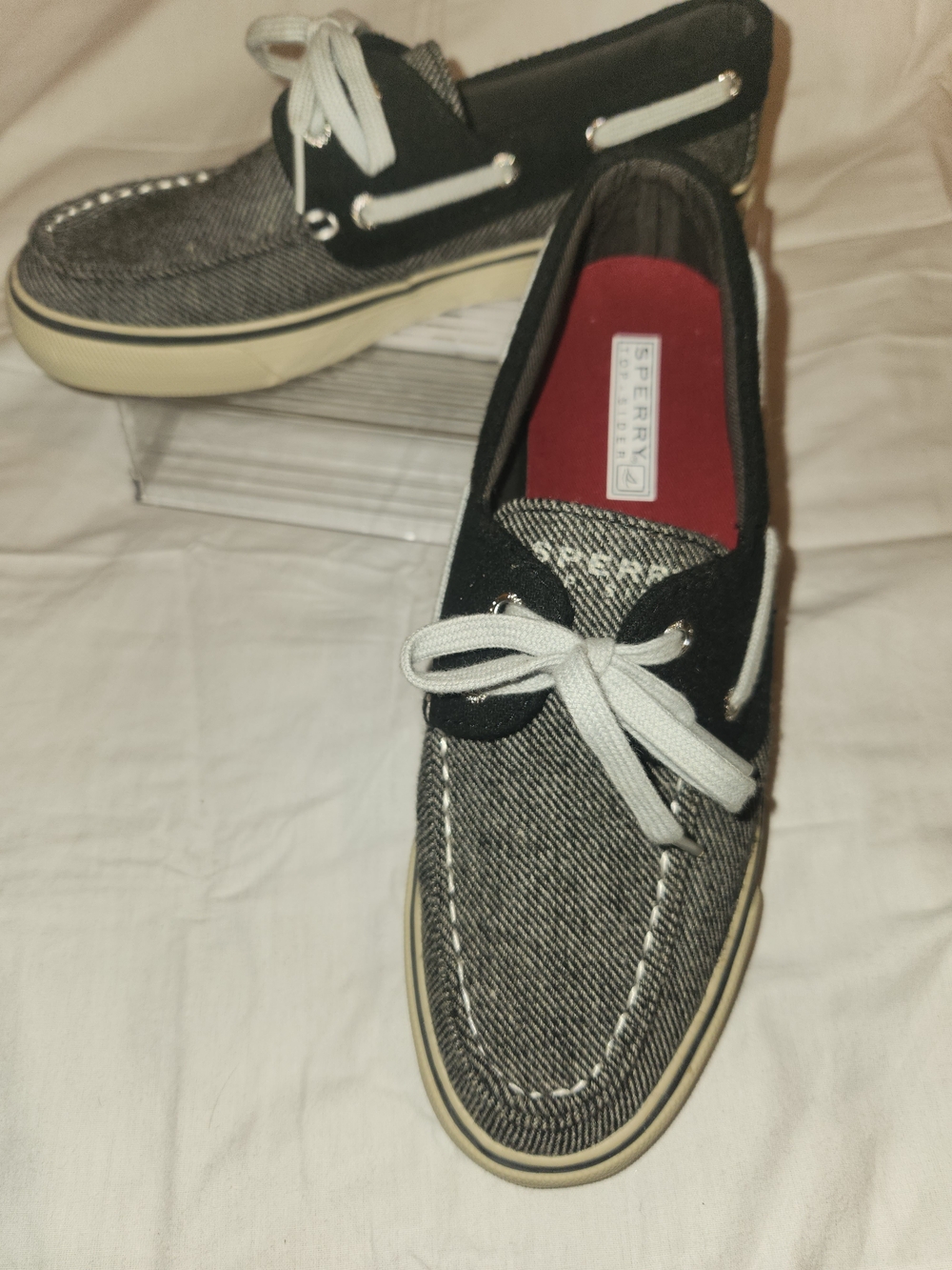 Sperry Women's Black Canvas Boat Shoes 7